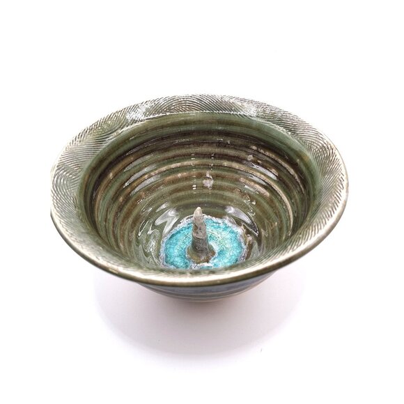 Handmade Ceramic Bowl With Green & Turquoise Glaze Perfect For Snacks Or Artsy V - Picture 2 of 8